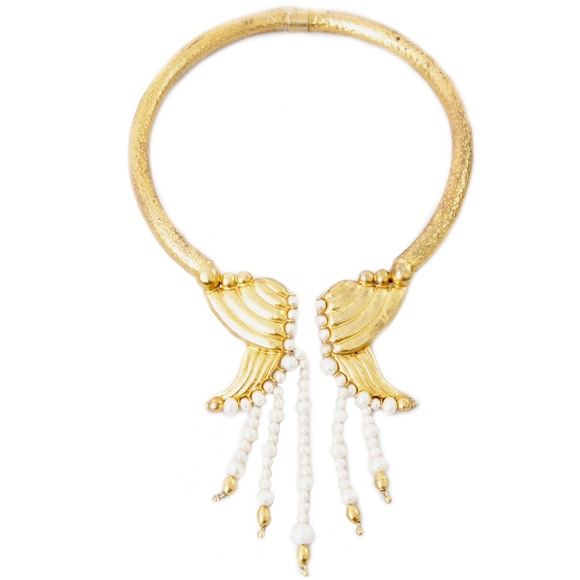 Vintage Necklace Butterfly Collar Choker Gold Metal Faux Pearl Retro HTF - Picture 1 of 5